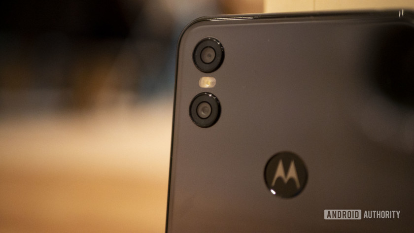 Motorola One deal