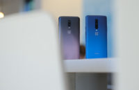OnePlus 7 Pro vs OnePlus 6T backs on tables