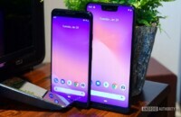 Google Pixel 3 and 3 XL display front