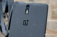 A closeup of the back of the OnePlus One showing its single rear camera.