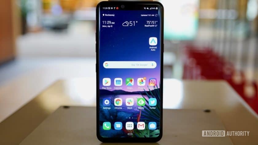 LG G8 ThinQ Review display