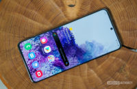 Samsung Galaxy S20 Ultra at rest