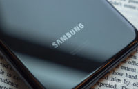 samsung galaxy s20 plus review samsung logo 1