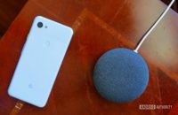 Google Nest Mini charcoal with Pixel 3a XL