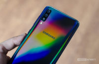 Samsung Galaxy A70 reflective glass back