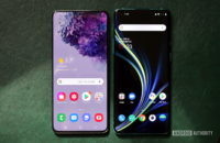 Samsung Galaxy S20 vs OnePlus 8 Pro front