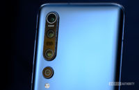 Xiaomi Mi 10 Pro back top half
