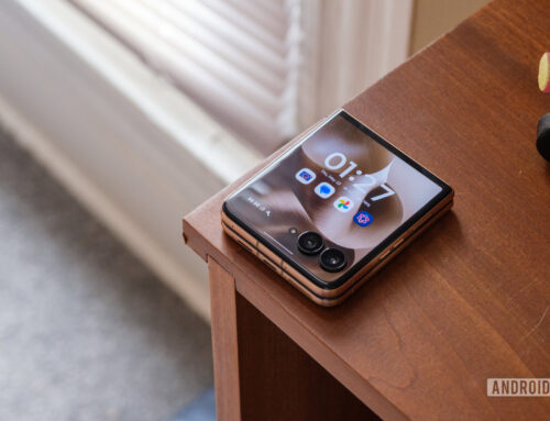 Black Friday pricing lives on: Grab the Motorola Razr Ultra for Less!