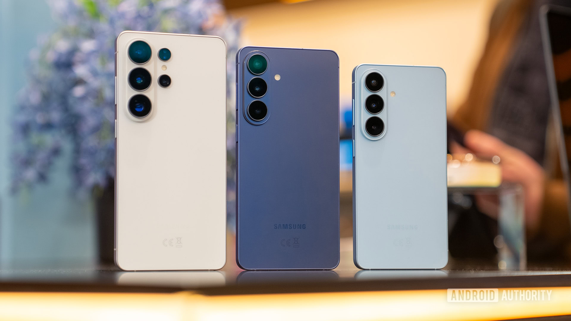 Hot deals: Samsung Galaxy S26 series phones keep getting cheaper!